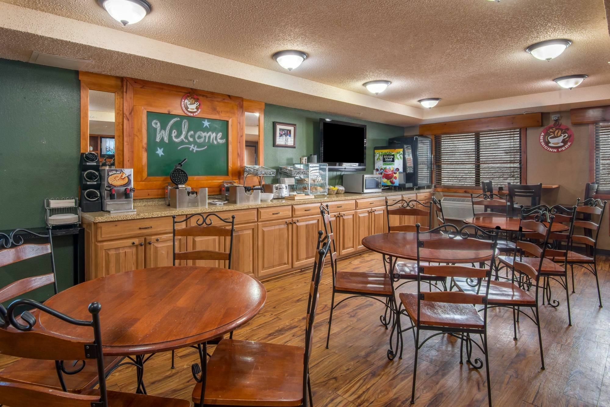 Americinn By Wyndham Eagle Extérieur photo